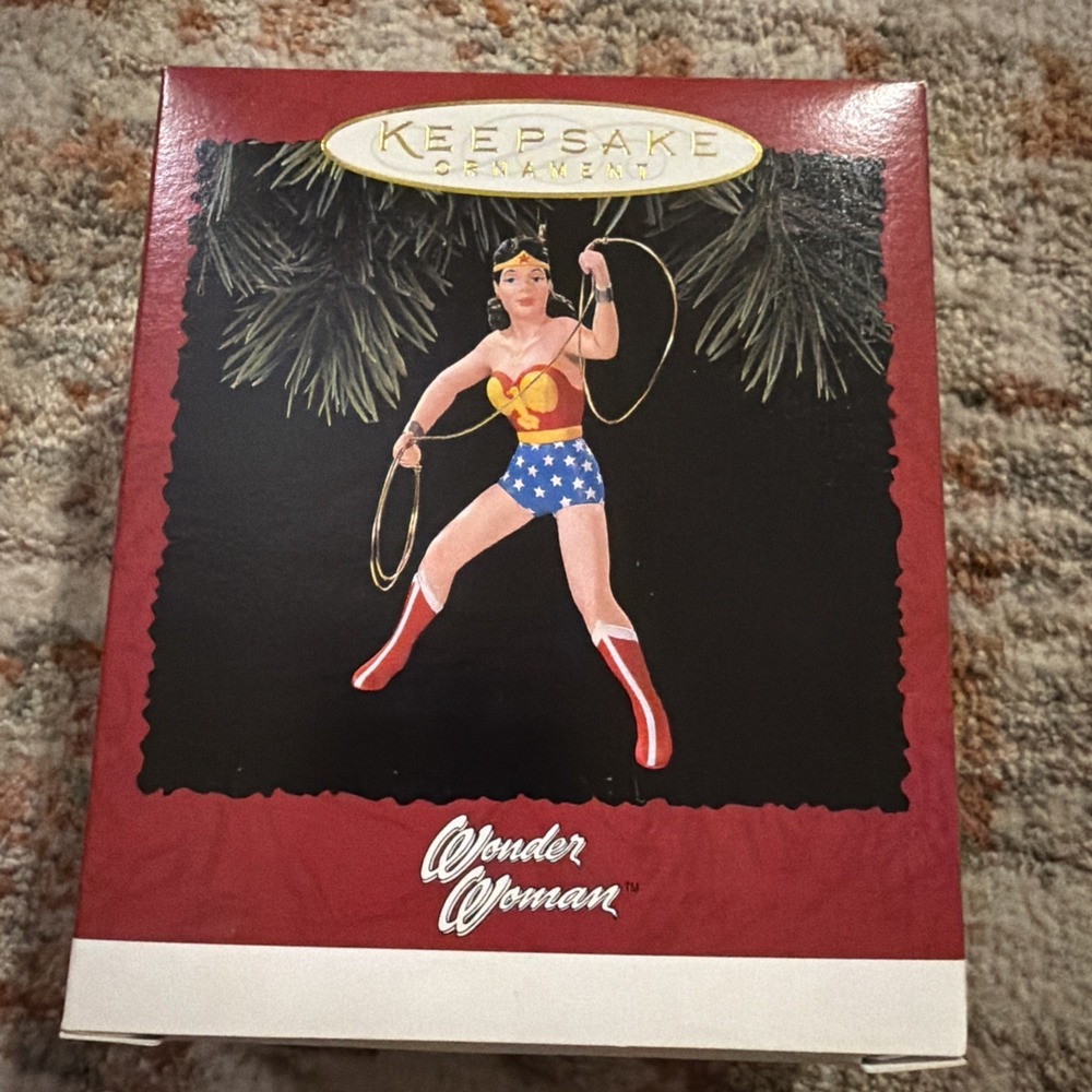Hallmark Keepsake Ornament Wonder Woman 1996 Super Hero Christmas Lasso
